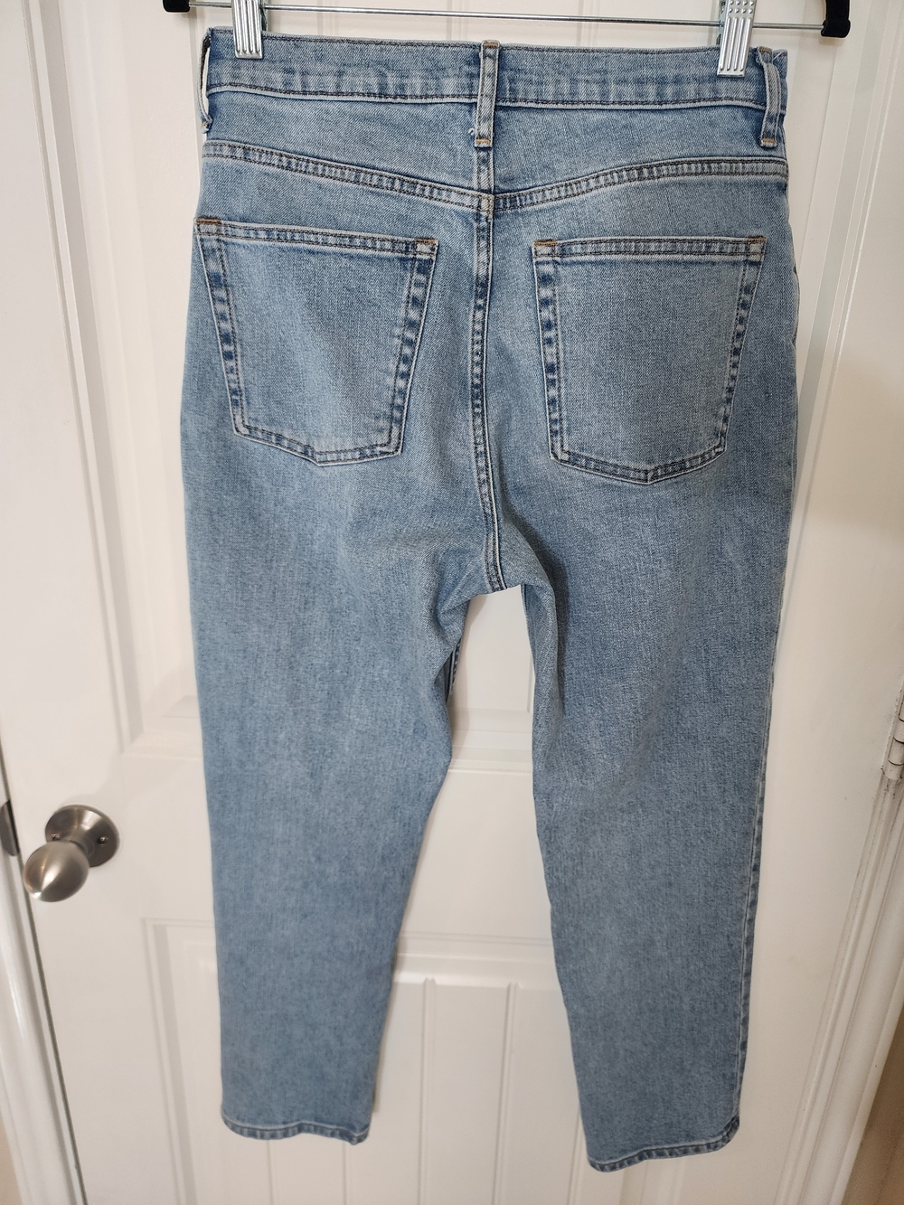 Everlane The Cheeky Crop Jeans Size 28 Light Wash Straight Leg - Picture 3 of 10